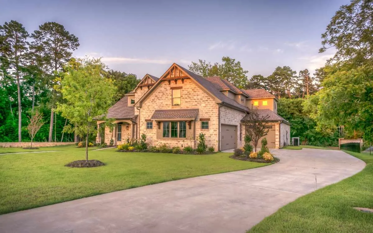 Mold Inspection & Testing in Hillsborough, CA